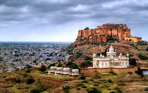 The famous Mehrangharah Fort with the city of Jodhpur, Rajasthan in the background. 